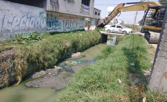 CONTINÚA EL OAyST CON LIMPIEZA Y MANTENIMIENTO A INFRAESTRUCTURA EN LA CAPITAL MEXIQUENSE