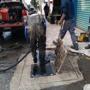 ATIENDE AGUA Y SANEAMIENTO DE TOLUCA A USUARIOS DE CAPULTITLÁN